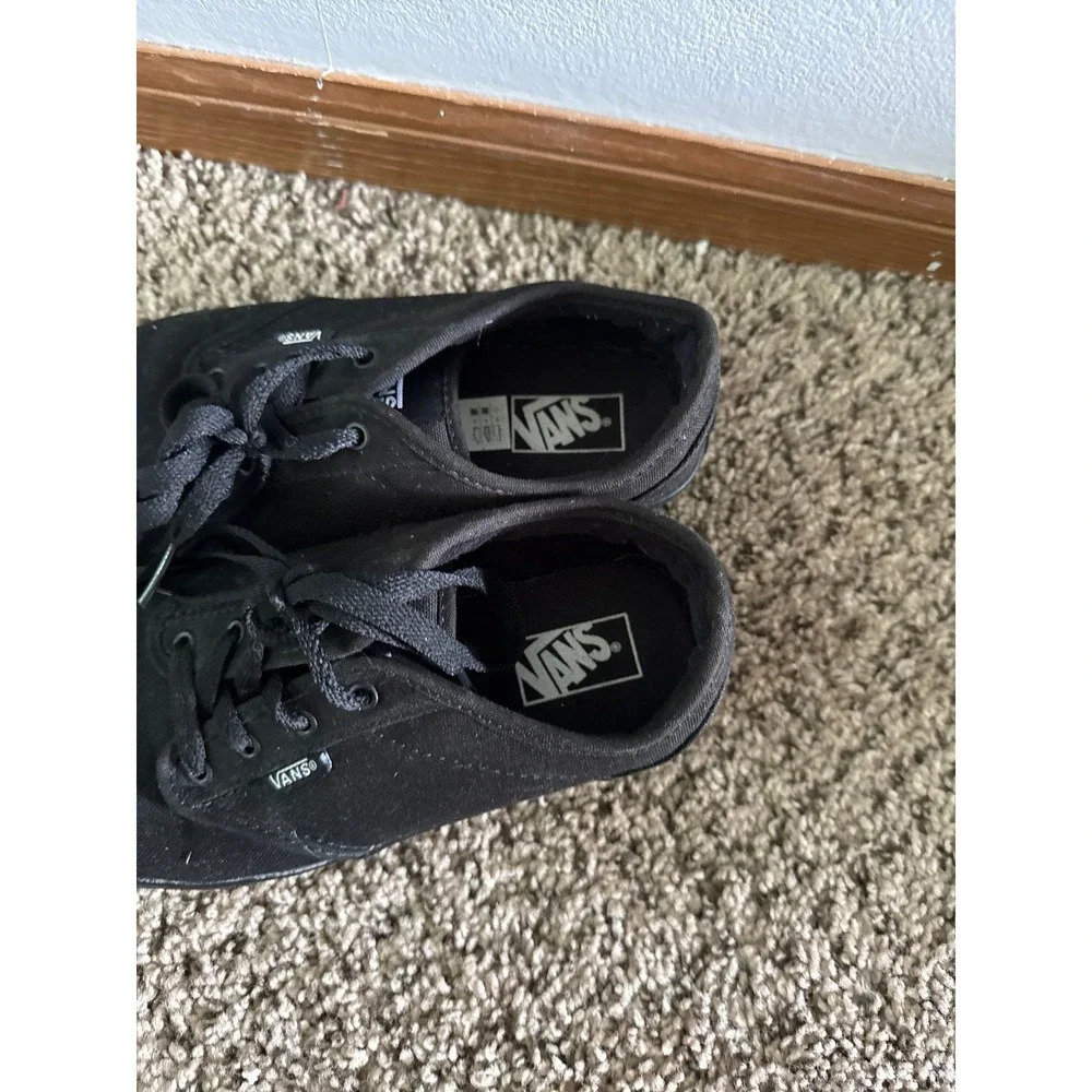 Vans‎ Atwood Triple Black Youth Comfort Sneakers Size 4.5